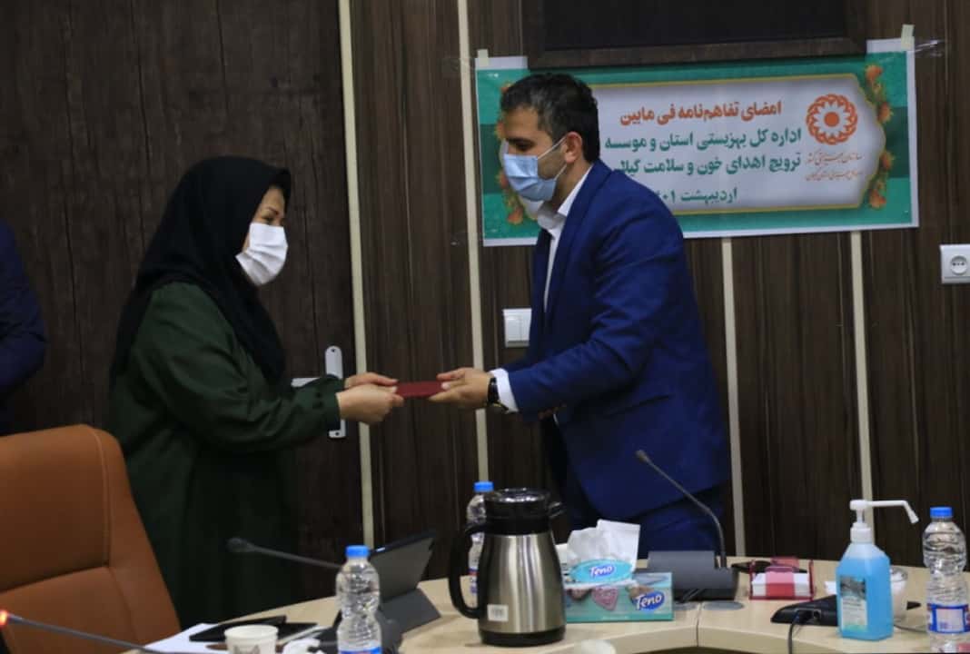 ابلاغ حکم مشاوره افتخاری به خانم احمدی لاکانی