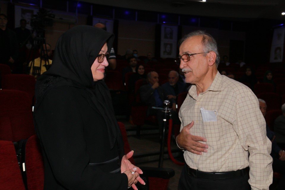 دکتر پوراصغریان و همسر مرحوم دکتر حسینی